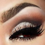 How To Apply Eyes MakeUp (Tips & Ideas)
